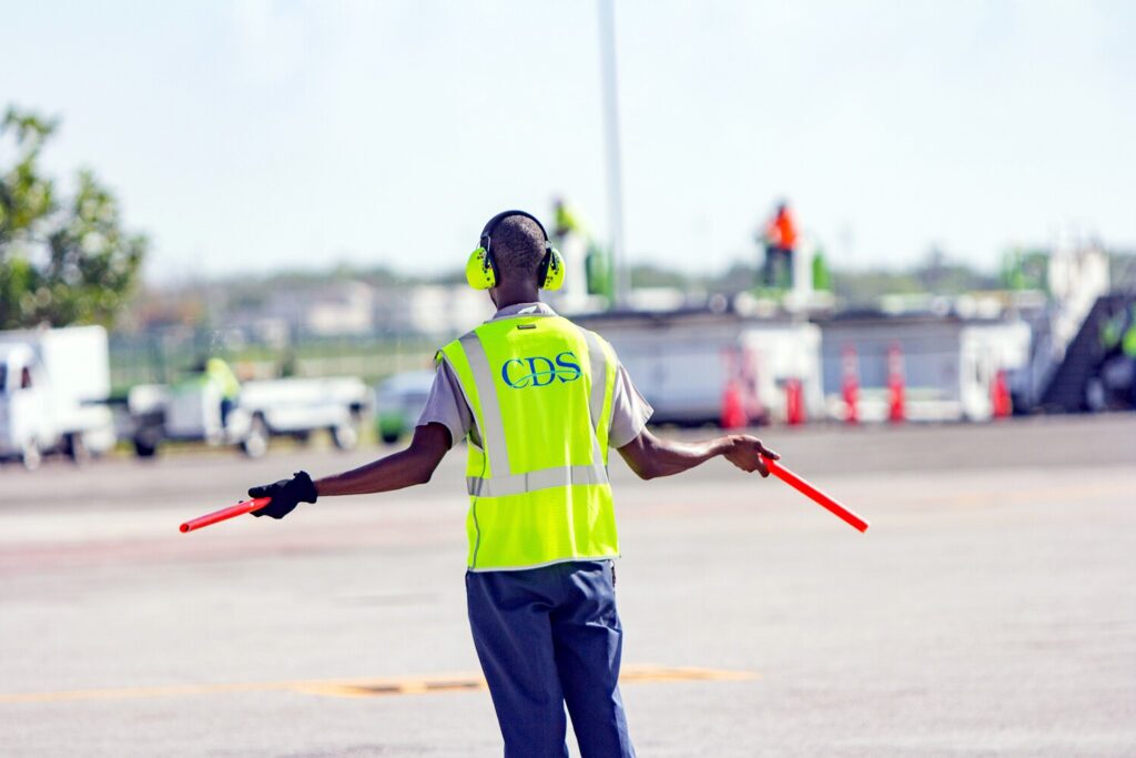 CDS ground handling crew at work